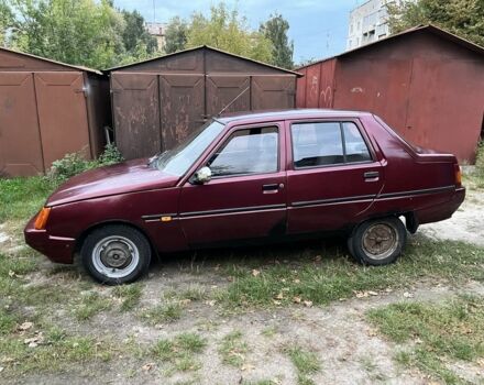 Красный ЗАЗ 1103 Славута, объемом двигателя 1.2 л и пробегом 100 тыс. км за 429 $, фото 1 на Automoto.ua