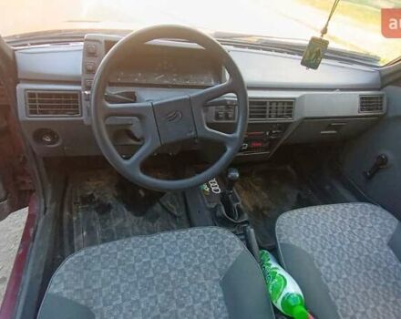 Красный ЗАЗ 1103 Славута, объемом двигателя 1.2 л и пробегом 100 тыс. км за 900 $, фото 6 на Automoto.ua