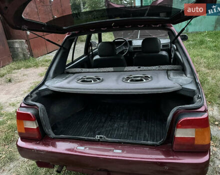 ЗАЗ 1103 Славута 2001 в Борисполе на Automoto.ua Красный ЗАЗ 1103 Славута, объемом двигателя 1.2 л и пробегом 99 тыс. км за 590 $, фото 4 на Automoto.ua