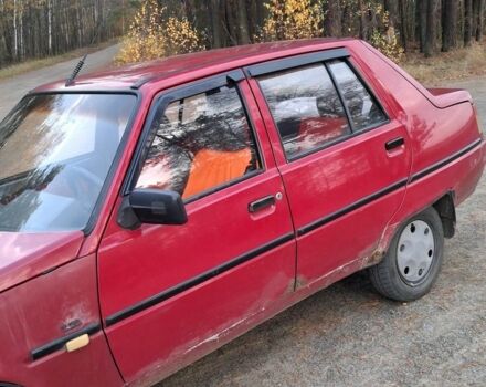 Червоний ЗАЗ 1103 Славута, об'ємом двигуна 1.2 л та пробігом 220 тис. км за 550 $, фото 5 на Automoto.ua