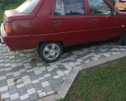 Красный ЗАЗ 1103 Славута, объемом двигателя 0 л и пробегом 5 тыс. км за 662 $, фото 6 на Automoto.ua