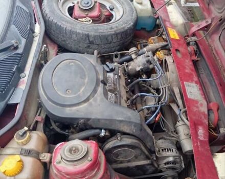 Красный ЗАЗ 1103 Славута, объемом двигателя 1.2 л и пробегом 250 тыс. км за 900 $, фото 4 на Automoto.ua