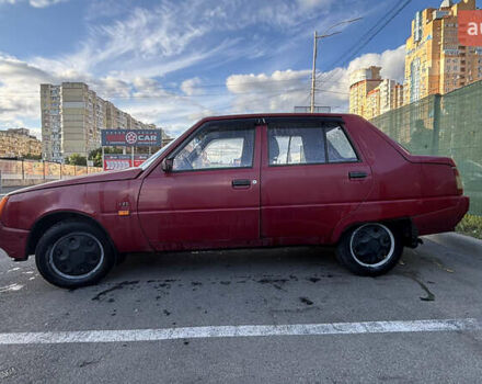 Красный ЗАЗ 1103 Славута, объемом двигателя 1.2 л и пробегом 120 тыс. км за 950 $, фото 7 на Automoto.ua