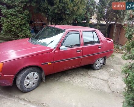 Красный ЗАЗ 1103 Славута, объемом двигателя 1.2 л и пробегом 120 тыс. км за 700 $, фото 1 на Automoto.ua