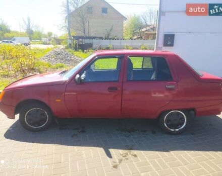 Красный ЗАЗ 1103 Славута, объемом двигателя 1.2 л и пробегом 111 тыс. км за 850 $, фото 1 на Automoto.ua