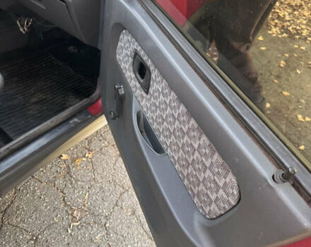 Червоний ЗАЗ 1103 Славута, об'ємом двигуна 1.2 л та пробігом 110 тис. км за 1350 $, фото 6 на Automoto.ua