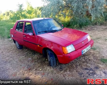 ЗАЗ 1103 Славута 2003 у Кропивницькому (Кіровограді) на Automoto.ua Червоний ЗАЗ 1103 Славута, об'ємом двигуна 1.2 л та пробігом 205 тис. км за 750 $, фото 3 на Automoto.ua