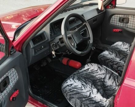 Красный ЗАЗ 1103 Славута, объемом двигателя 1.2 л и пробегом 65 тыс. км за 1350 $, фото 4 на Automoto.ua