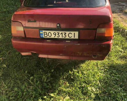 Червоний ЗАЗ 1103 Славута, об'ємом двигуна 1.2 л та пробігом 200 тис. км за 1100 $, фото 4 на Automoto.ua