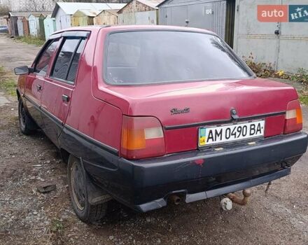 Красный ЗАЗ 1103 Славута, объемом двигателя 1.2 л и пробегом 118 тыс. км за 900 $, фото 5 на Automoto.ua
