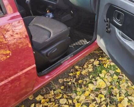 ЗАЗ 1103 Славута 2003 в Кропивницком (Кировограде) на Automoto.ua Красный ЗАЗ 1103 Славута, объемом двигателя 1.2 л и пробегом 130 тыс. км за 1700 $, фото 9 на Automoto.ua