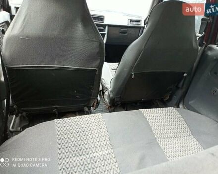 Красный ЗАЗ 1103 Славута, объемом двигателя 1.2 л и пробегом 200 тыс. км за 727 $, фото 3 на Automoto.ua