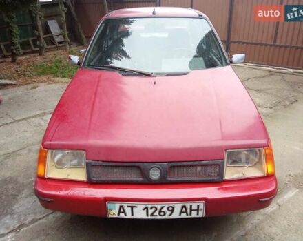 Красный ЗАЗ 1103 Славута, объемом двигателя 1.2 л и пробегом 120 тыс. км за 700 $, фото 2 на Automoto.ua