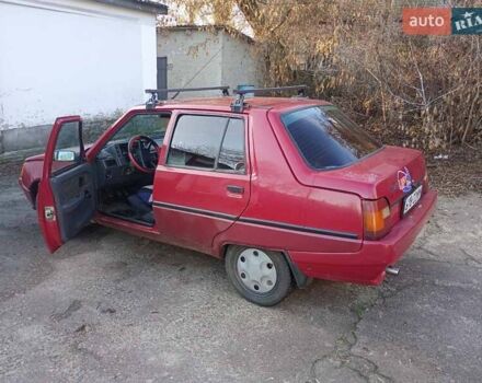 Красный ЗАЗ 1103 Славута, объемом двигателя 1.2 л и пробегом 170 тыс. км за 830 $, фото 2 на Automoto.ua