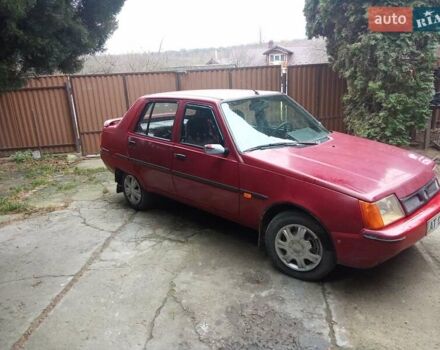 Красный ЗАЗ 1103 Славута, объемом двигателя 1.2 л и пробегом 120 тыс. км за 700 $, фото 5 на Automoto.ua