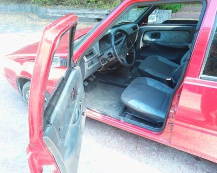 Красный ЗАЗ 1103 Славута, объемом двигателя 1.2 л и пробегом 72 тыс. км за 713 $, фото 5 на Automoto.ua