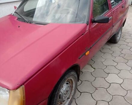 Красный ЗАЗ 1103 Славута, объемом двигателя 1.2 л и пробегом 220 тыс. км за 850 $, фото 6 на Automoto.ua