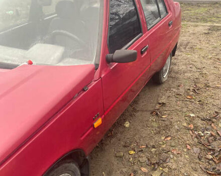 Красный ЗАЗ 1103 Славута, объемом двигателя 1.2 л и пробегом 156 тыс. км за 1180 $, фото 2 на Automoto.ua