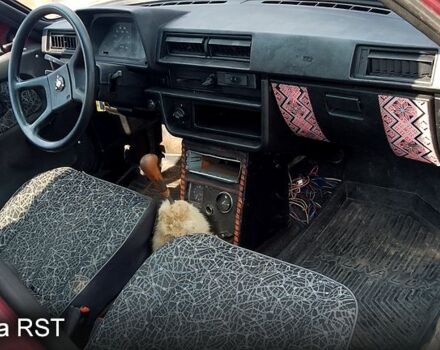 Красный ЗАЗ 1103 Славута, объемом двигателя 1.3 л и пробегом 75 тыс. км за 900 $, фото 4 на Automoto.ua