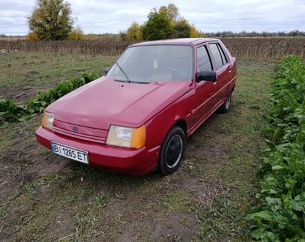 Красный ЗАЗ 1103 Славута, объемом двигателя 0 л и пробегом 134 тыс. км за 800 $, фото 2 на Automoto.ua