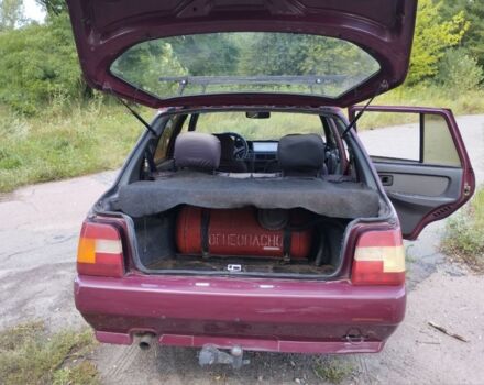 Красный ЗАЗ 1103 Славута, объемом двигателя 1.3 л и пробегом 240 тыс. км за 1300 $, фото 6 на Automoto.ua