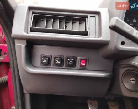 Червоний ЗАЗ 1103 Славута, об'ємом двигуна 1.2 л та пробігом 155 тис. км за 1100 $, фото 12 на Automoto.ua