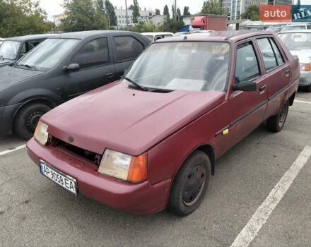 Красный ЗАЗ 1103 Славута, объемом двигателя 1.2 л и пробегом 135 тыс. км за 700 $, фото 1 на Automoto.ua