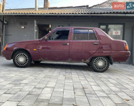 Красный ЗАЗ 1103 Славута, объемом двигателя 1.2 л и пробегом 151 тыс. км за 800 $, фото 8 на Automoto.ua