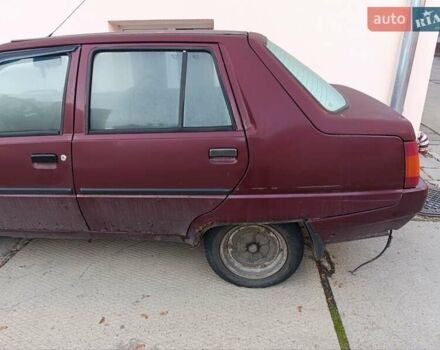 Красный ЗАЗ 1103 Славута, объемом двигателя 1.2 л и пробегом 215 тыс. км за 790 $, фото 5 на Automoto.ua