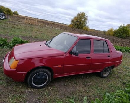 Красный ЗАЗ 1103 Славута, объемом двигателя 0 л и пробегом 134 тыс. км за 800 $, фото 3 на Automoto.ua