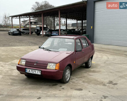 Червоний ЗАЗ 1103 Славута, об'ємом двигуна 1.2 л та пробігом 80 тис. км за 950 $, фото 4 на Automoto.ua
