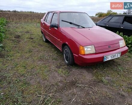 Красный ЗАЗ 1103 Славута, объемом двигателя 1.2 л и пробегом 132 тыс. км за 800 $, фото 5 на Automoto.ua