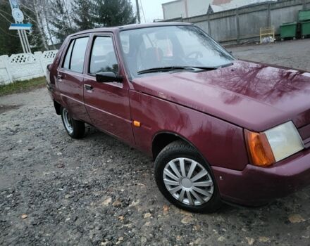Красный ЗАЗ 1103 Славута, объемом двигателя 1.2 л и пробегом 86 тыс. км за 950 $, фото 2 на Automoto.ua