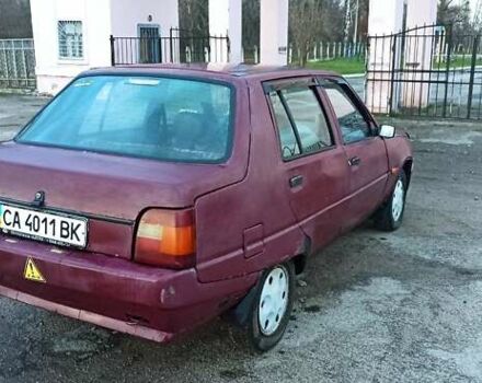 Красный ЗАЗ 1103 Славута, объемом двигателя 1.2 л и пробегом 174 тыс. км за 899 $, фото 4 на Automoto.ua