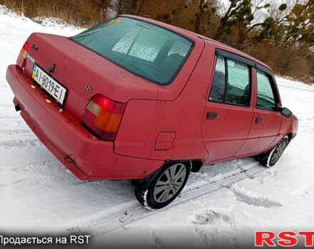 Красный ЗАЗ 1103 Славута, объемом двигателя 1.2 л и пробегом 100 тыс. км за 780 $, фото 1 на Automoto.ua