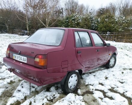 Красный ЗАЗ 1103 Славута, объемом двигателя 0 л и пробегом 170 тыс. км за 550 $, фото 6 на Automoto.ua