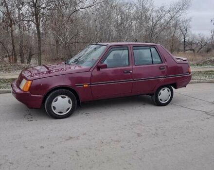 ЗАЗ 1103 Славута 2005 в Запорожье на Automoto.ua Красный ЗАЗ 1103 Славута, объемом двигателя 1.3 л и пробегом 56 тыс. км за 1800 $, фото 5 на Automoto.ua