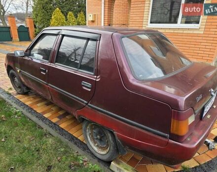 Красный ЗАЗ 1103 Славута, объемом двигателя 1.2 л и пробегом 100 тыс. км за 600 $, фото 3 на Automoto.ua