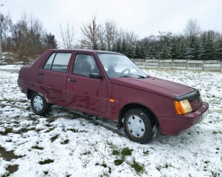 Красный ЗАЗ 1103 Славута, объемом двигателя 0 л и пробегом 170 тыс. км за 550 $, фото 1 на Automoto.ua