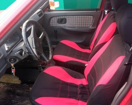 Красный ЗАЗ 1103 Славута, объемом двигателя 1.1 л и пробегом 300 тыс. км за 550 $, фото 3 на Automoto.ua