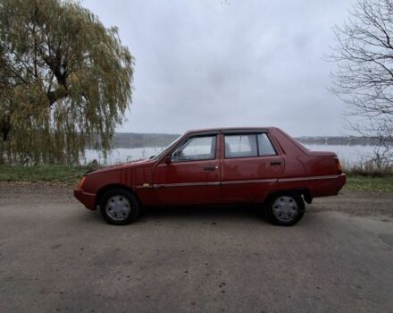 Красный ЗАЗ 1103 Славута, объемом двигателя 1.2 л и пробегом 65 тыс. км за 1050 $, фото 3 на Automoto.ua