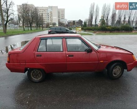 Красный ЗАЗ 1103 Славута, объемом двигателя 1.2 л и пробегом 132 тыс. км за 1100 $, фото 3 на Automoto.ua