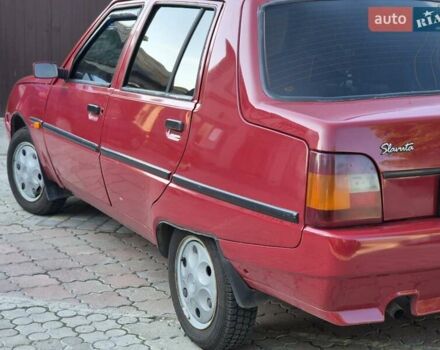Червоний ЗАЗ 1103 Славута, об'ємом двигуна 1.2 л та пробігом 150 тис. км за 1250 $, фото 1 на Automoto.ua