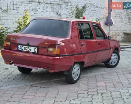Червоний ЗАЗ 1103 Славута, об'ємом двигуна 1.2 л та пробігом 150 тис. км за 1250 $, фото 5 на Automoto.ua