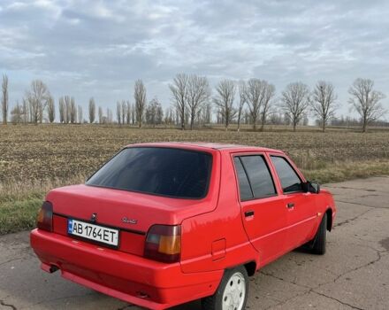 Красный ЗАЗ 1103 Славута, объемом двигателя 1.2 л и пробегом 220 тыс. км за 713 $, фото 1 на Automoto.ua