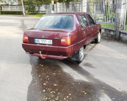 Красный ЗАЗ 1103 Славута, объемом двигателя 1.2 л и пробегом 16 тыс. км за 800 $, фото 4 на Automoto.ua