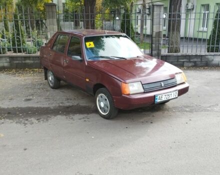 Красный ЗАЗ 1103 Славута, объемом двигателя 1.2 л и пробегом 16 тыс. км за 800 $, фото 7 на Automoto.ua
