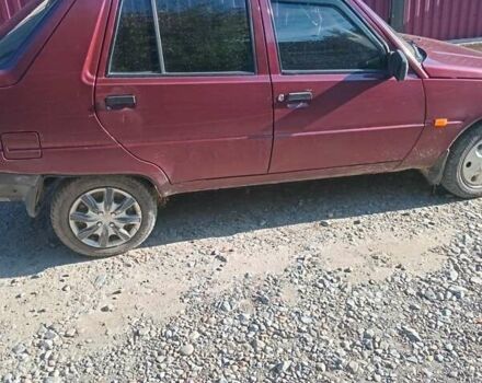 Червоний ЗАЗ 1103 Славута, об'ємом двигуна 1.2 л та пробігом 246 тис. км за 950 $, фото 3 на Automoto.ua