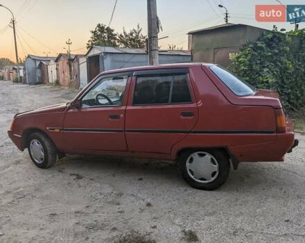 Красный ЗАЗ 1103 Славута, объемом двигателя 1.2 л и пробегом 73 тыс. км за 1100 $, фото 7 на Automoto.ua