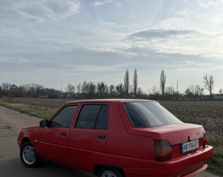 Красный ЗАЗ 1103 Славута, объемом двигателя 1.2 л и пробегом 220 тыс. км за 713 $, фото 3 на Automoto.ua